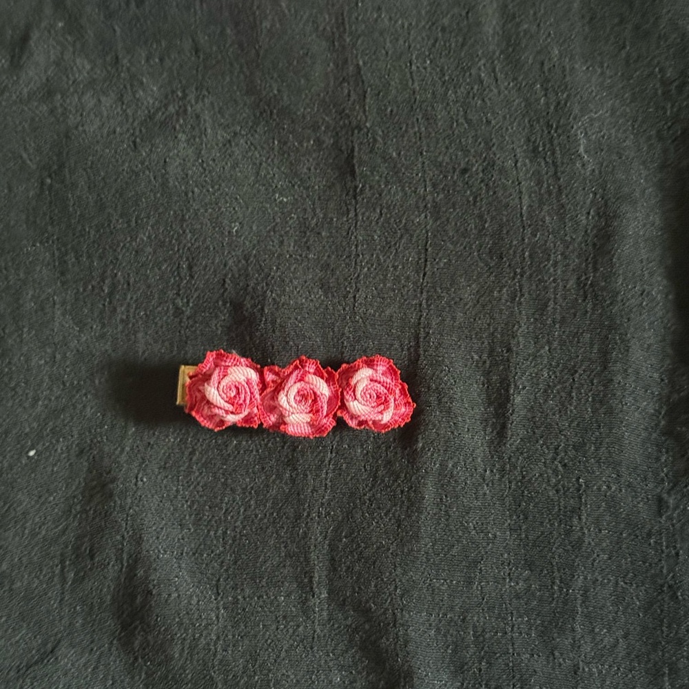 Elegant Rose Hair Clip in Pink
